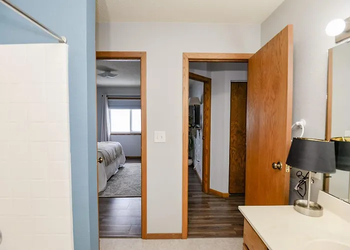 New Eco Chic Townhome Off 25th Holiday home